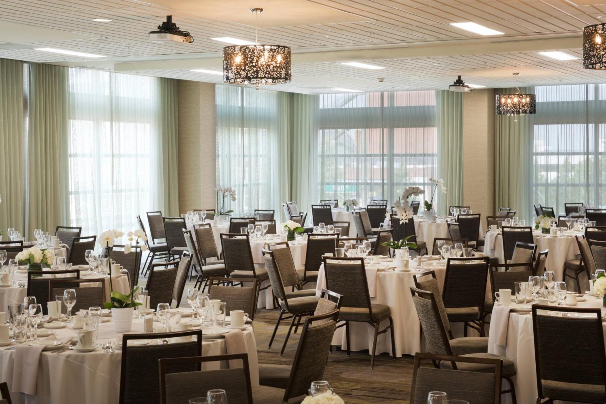 Courtyard By Marriott Seattle Everett Downtown Extérieur photo