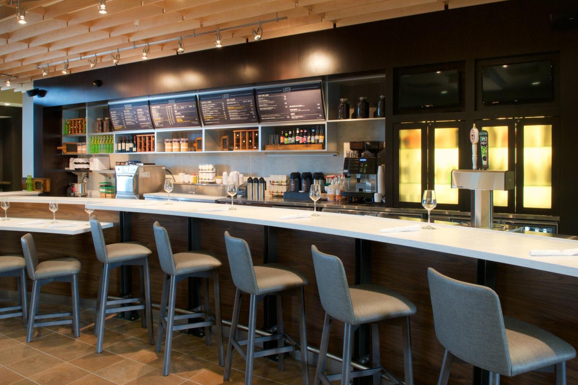 Courtyard By Marriott Seattle Everett Downtown Extérieur photo
