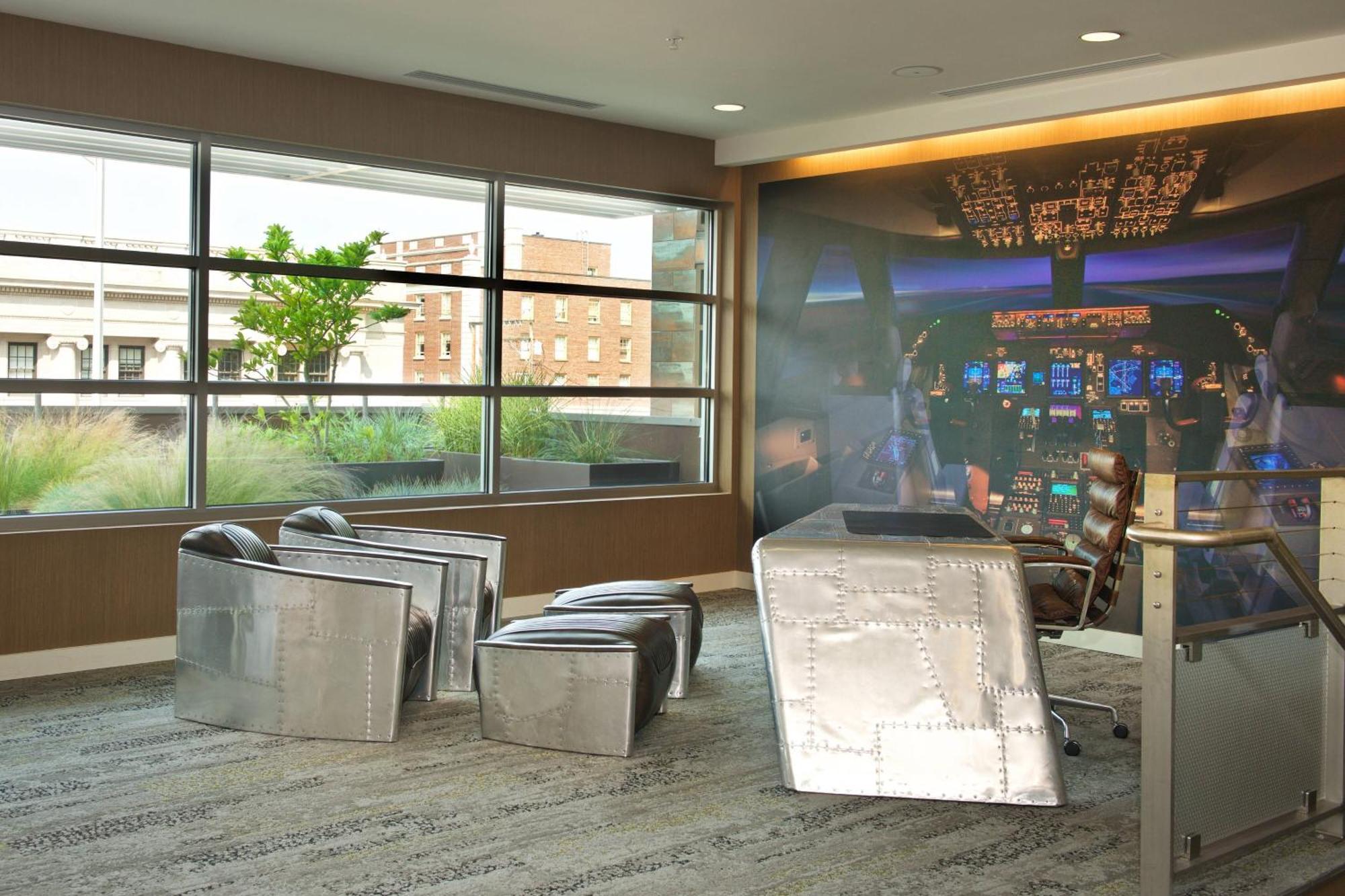 Courtyard By Marriott Seattle Everett Downtown Extérieur photo
